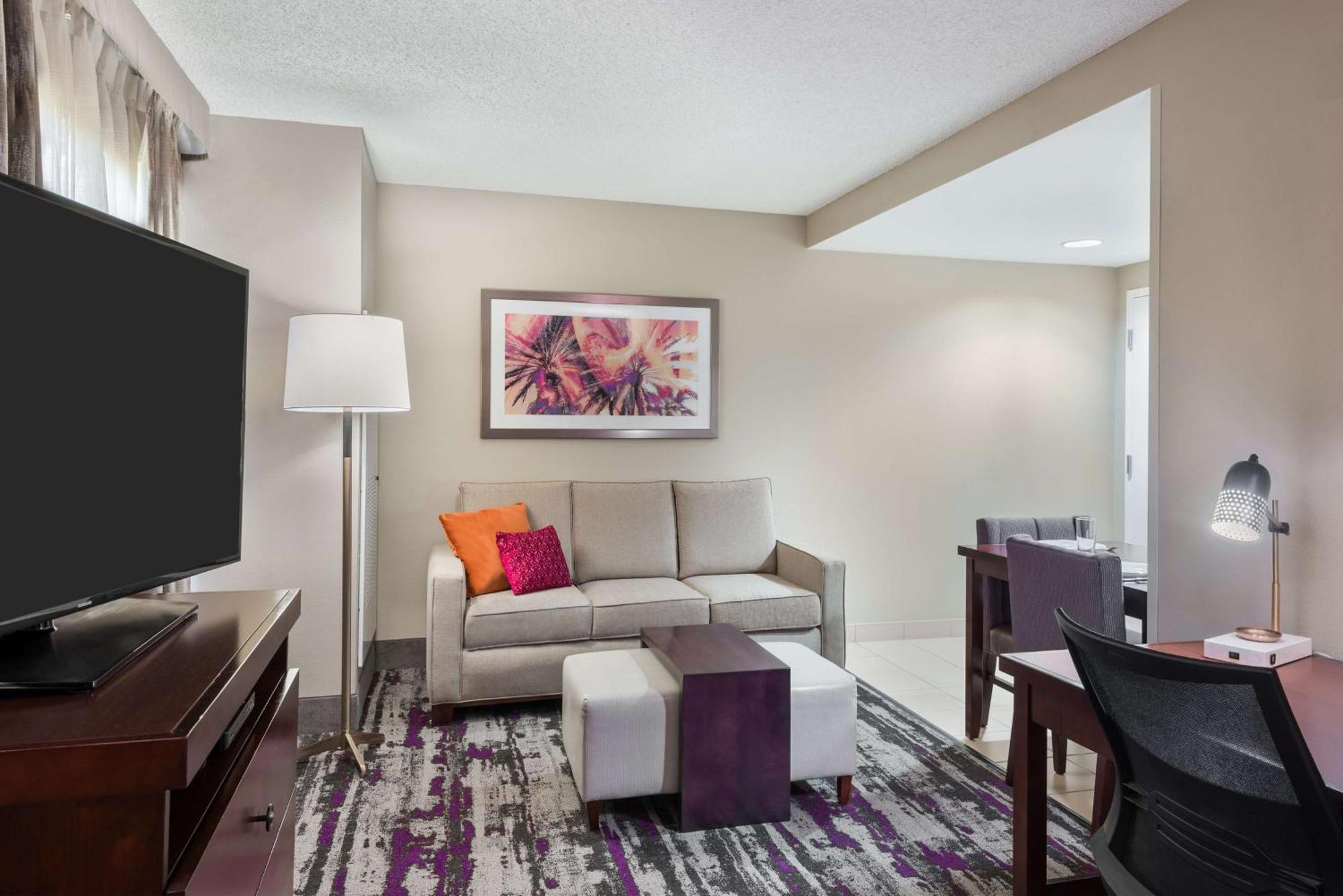 Homewood Suites By Hilton Orlando-Ucf Area Alafaya Экстерьер фото