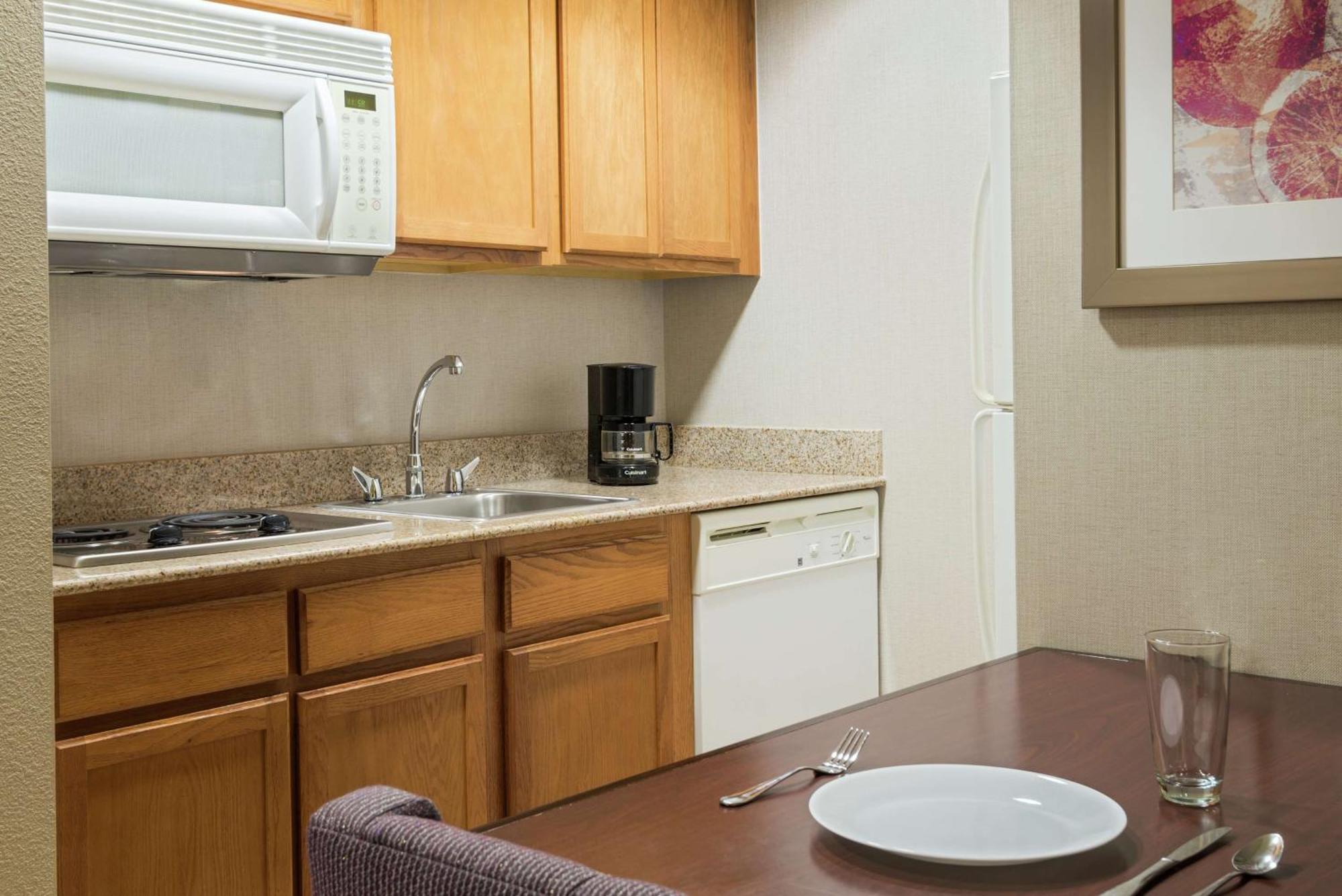 Homewood Suites By Hilton Orlando-Ucf Area Alafaya Экстерьер фото
