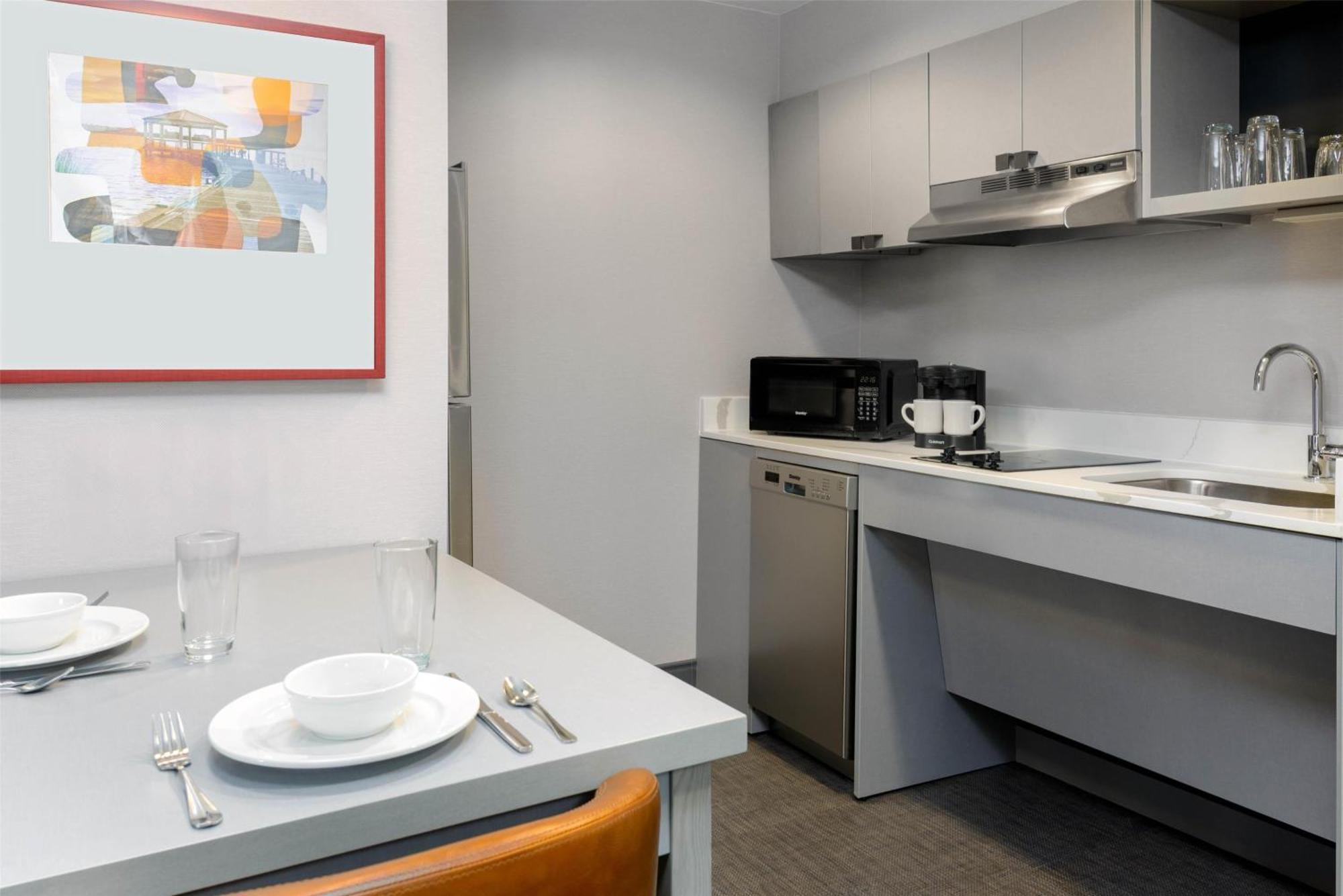 Homewood Suites By Hilton Orlando-Ucf Area Alafaya Экстерьер фото
