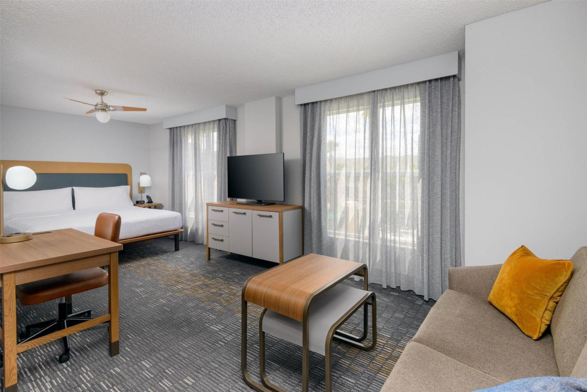 Homewood Suites By Hilton Orlando-Ucf Area Alafaya Экстерьер фото