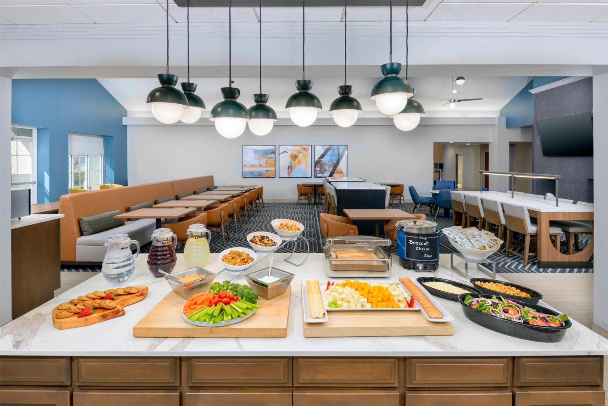 Homewood Suites By Hilton Orlando-Ucf Area Alafaya Экстерьер фото